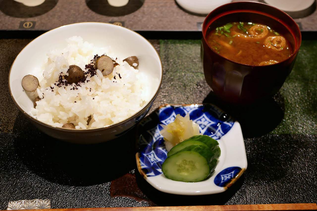 http://dinner.tokyo-review.com/images/1330946.jpg