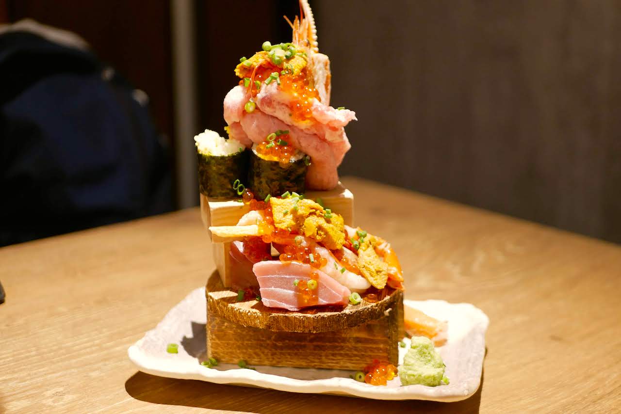 http://dinner.tokyo-review.com/images/1370033_.jpg