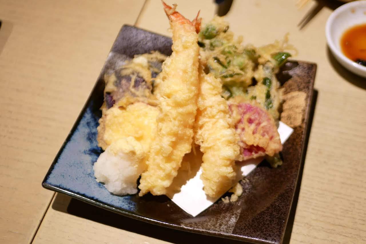 http://dinner.tokyo-review.com/images/1380085.jpg