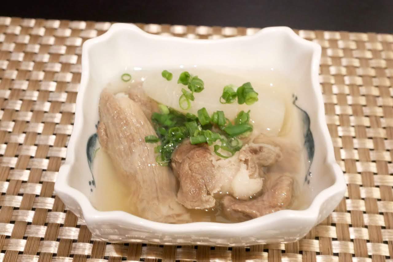 http://dinner.tokyo-review.com/images/1430010.jpg