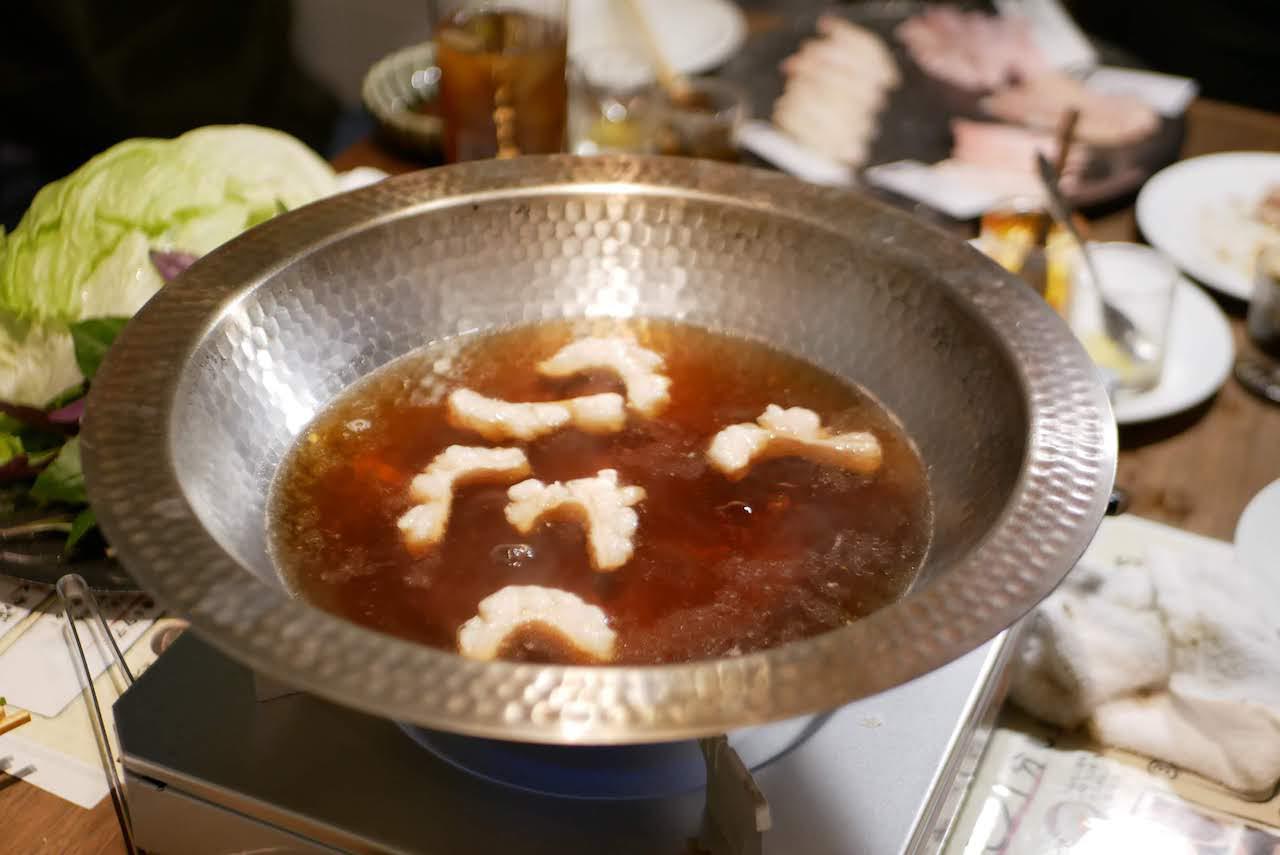 http://dinner.tokyo-review.com/images/1430164.jpg