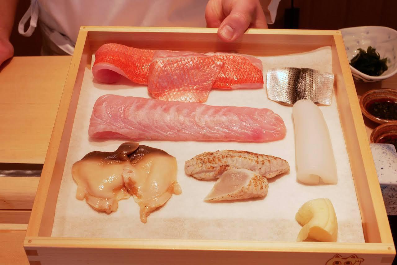 http://dinner.tokyo-review.com/images/1430935.jpg