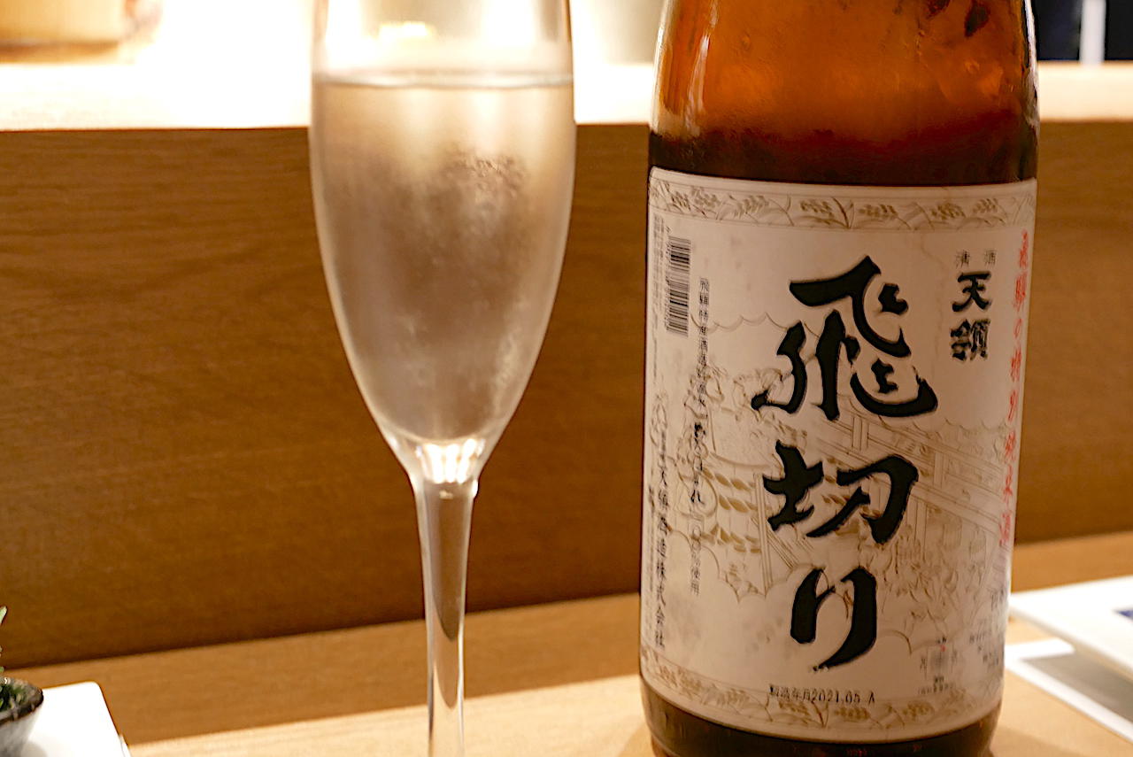 http://dinner.tokyo-review.com/images/1480395.jpg