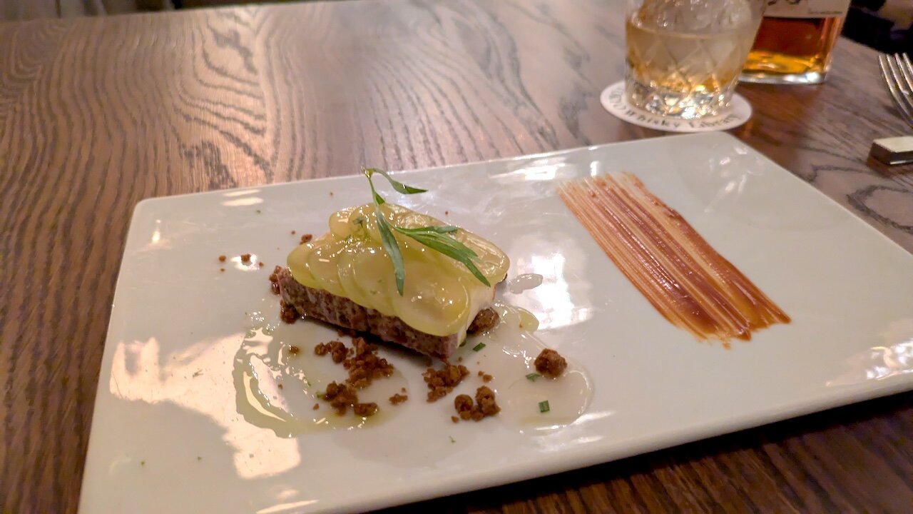 http://dinner.tokyo-review.com/images/14bc49cc25678723e4ea1f0ffc3cf924f548e4fe.jpg