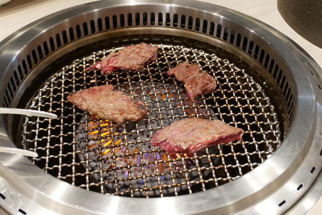 http://dinner.tokyo-review.com/images/1560515.jpg