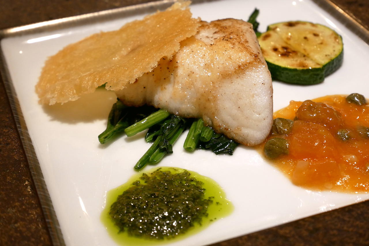 http://dinner.tokyo-review.com/images/1560700.jpg