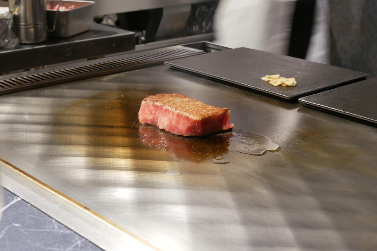 http://dinner.tokyo-review.com/images/1570116.jpg