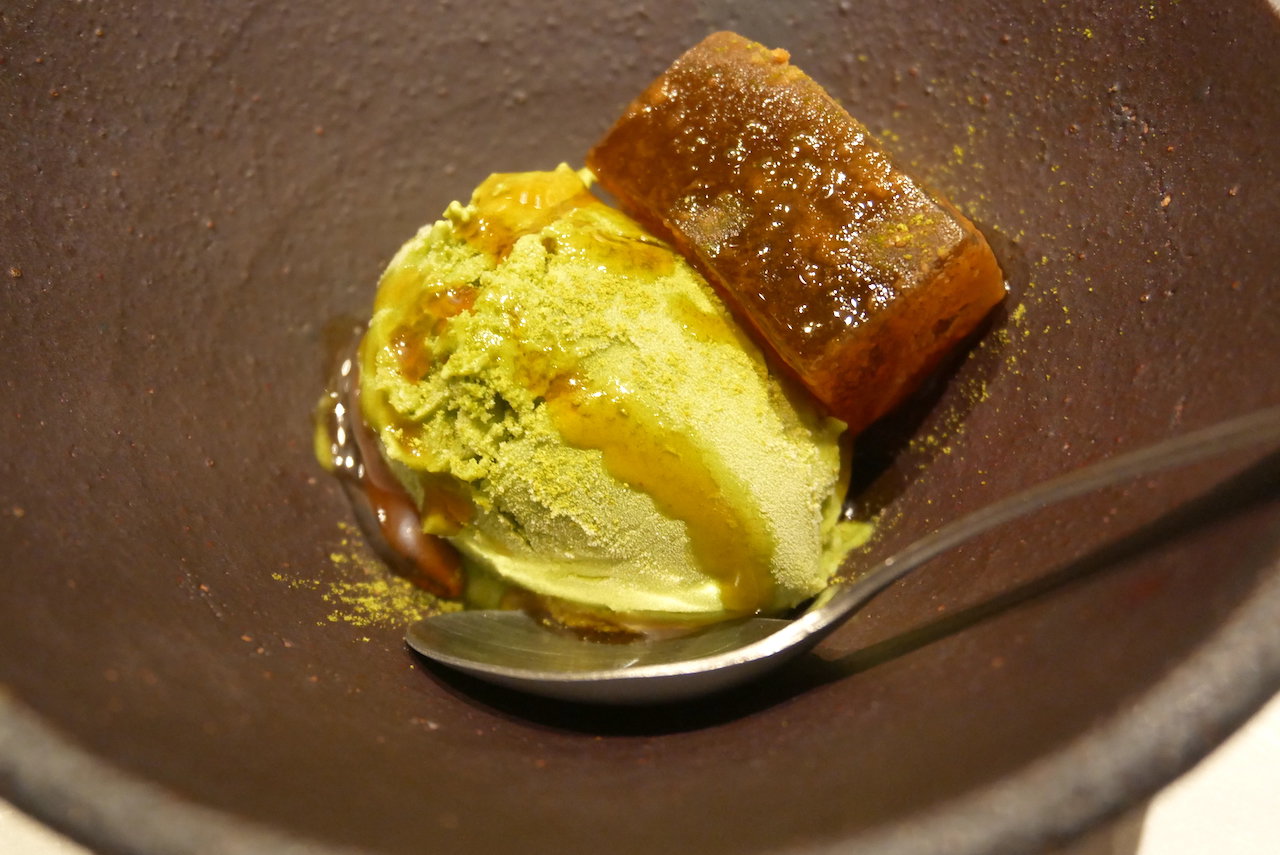 http://dinner.tokyo-review.com/images/1640625.jpg