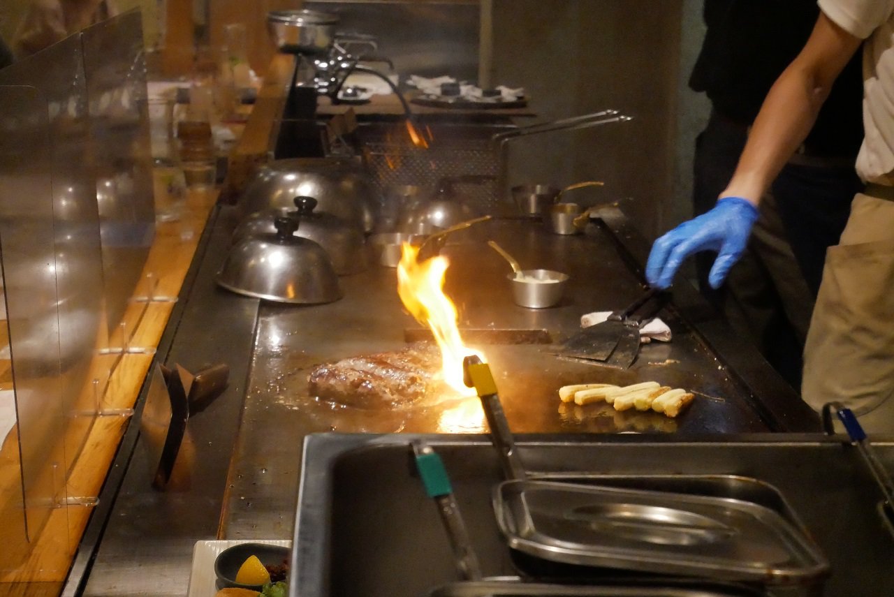 http://dinner.tokyo-review.com/images/1640783.jpg