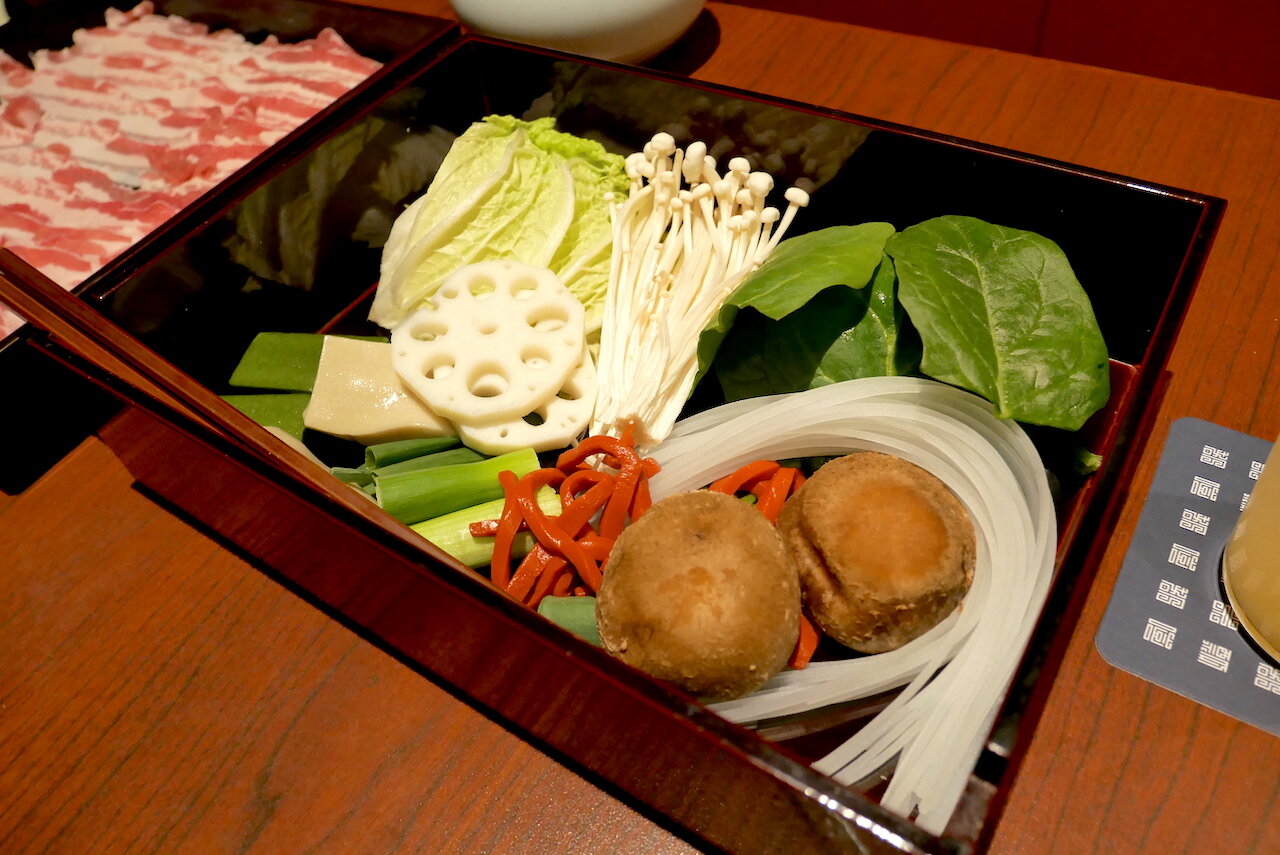 http://dinner.tokyo-review.com/images/1690846.jpg