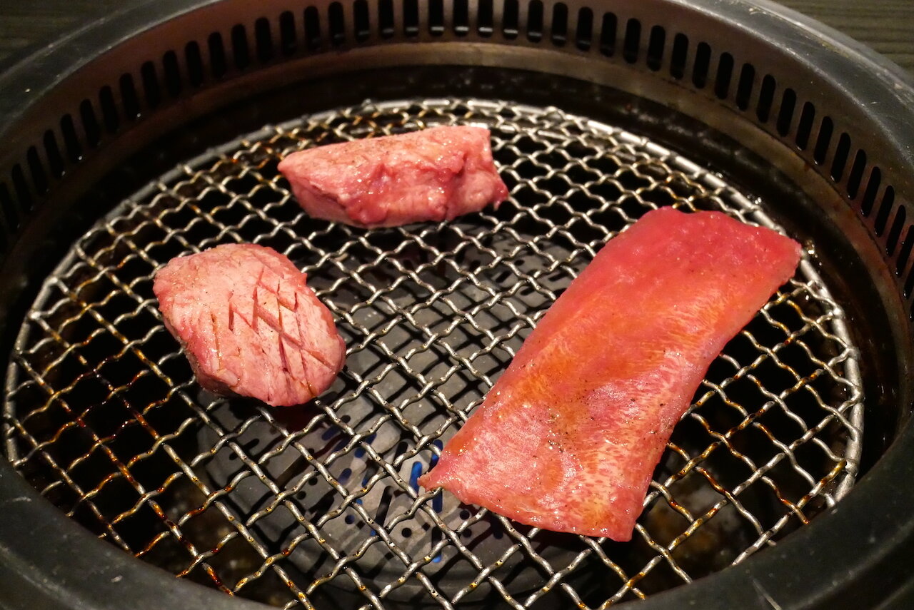 http://dinner.tokyo-review.com/images/1700609.jpg