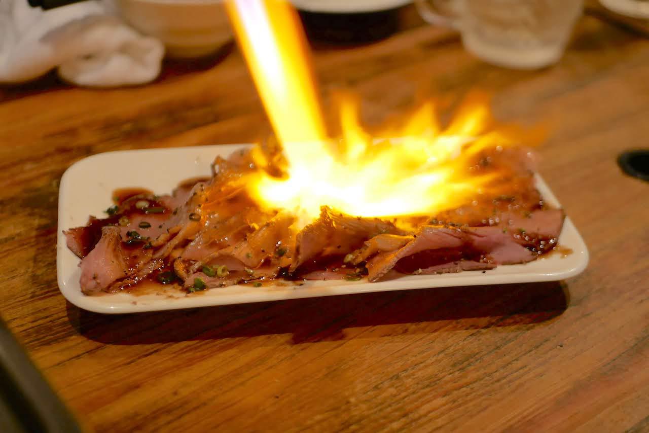 http://dinner.tokyo-review.com/images/1bafa404db1a29473e841062426f22b8921bef78.jpg