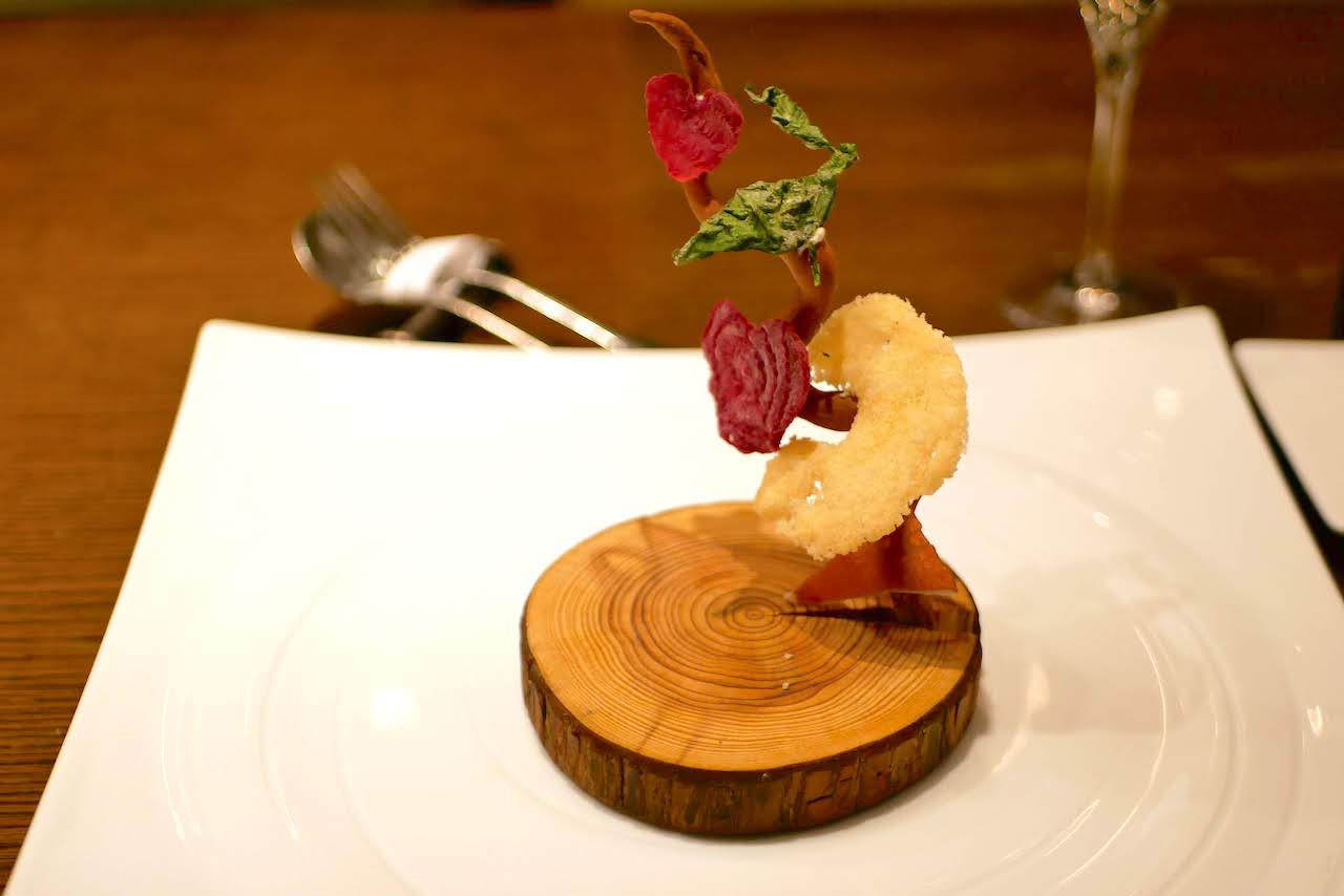 http://dinner.tokyo-review.com/images/1ce1df8d790ae6584d8bcbe72fbfb288e215c5f6.jpg