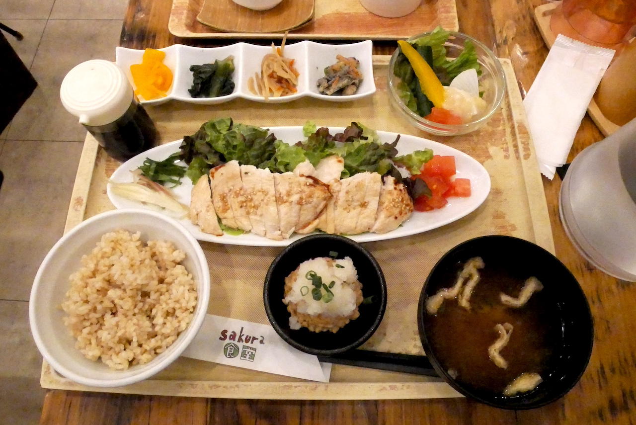 http://dinner.tokyo-review.com/images/2022-02-27_17-31-17_722.jpeg