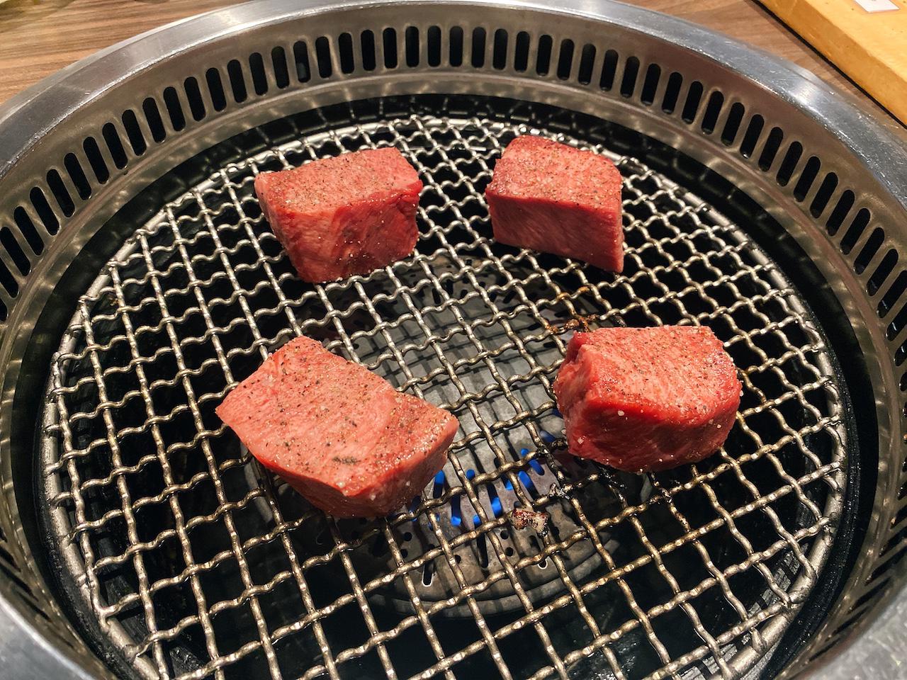 http://dinner.tokyo-review.com/images/2022-05-01_17-45-51_150.jpeg