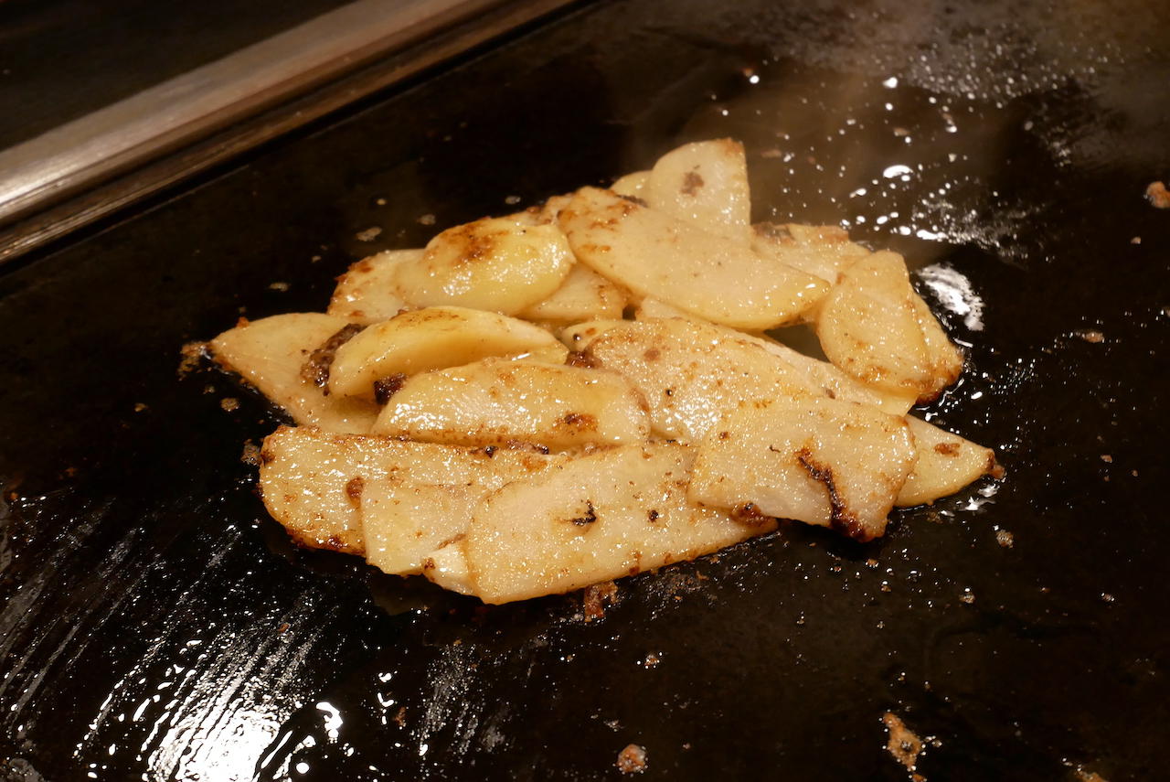 http://dinner.tokyo-review.com/images/2844183def24b781fbdc95541997ea1b26c2b619.jpeg