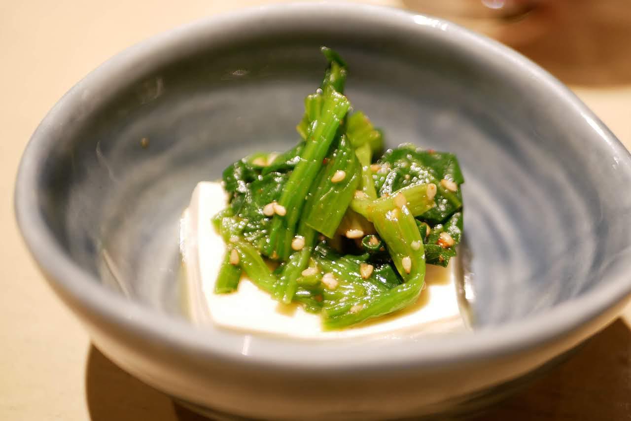 http://dinner.tokyo-review.com/images/3fe15c167edc9374d0fca2de07cac25f69870369.jpg