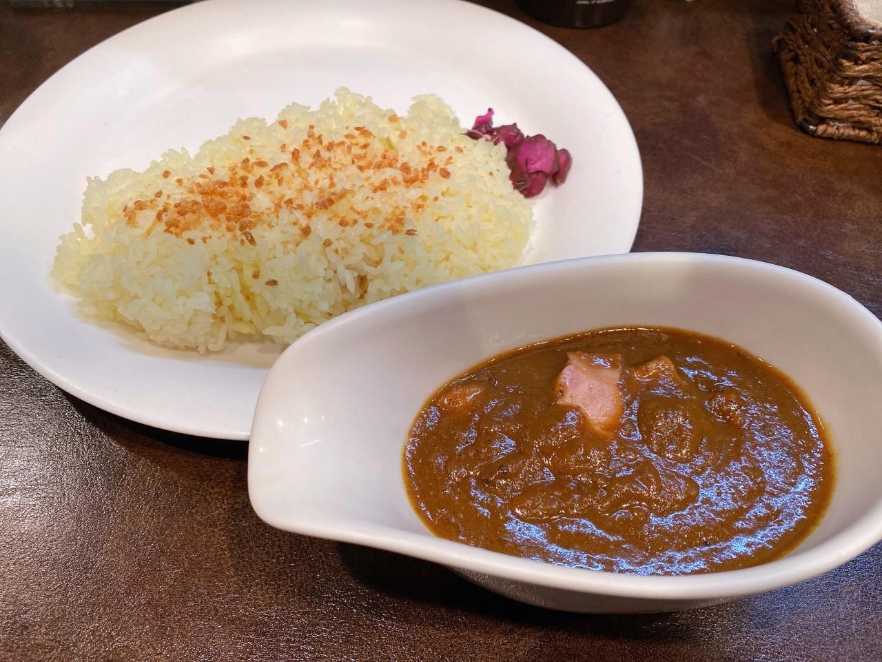 http://dinner.tokyo-review.com/images/690d90571006d85149f5586a2123d1dfad7d6261.jpeg