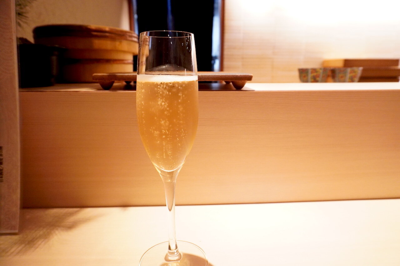 http://dinner.tokyo-review.com/images/DSC01174.JPG