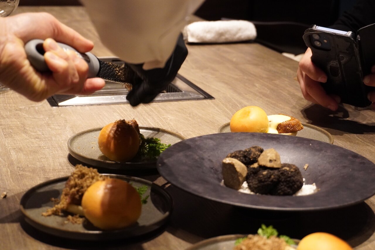 http://dinner.tokyo-review.com/images/DSC01652.JPG