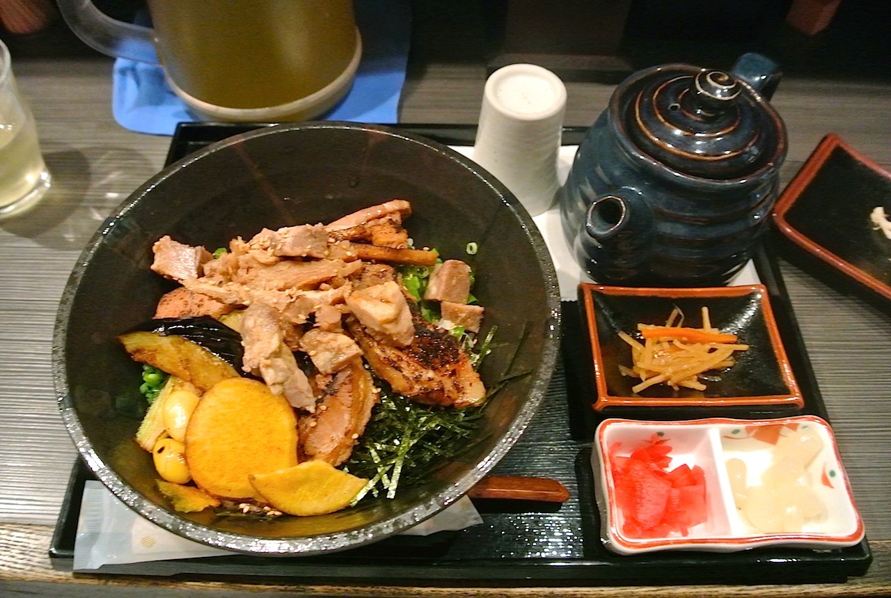 http://dinner.tokyo-review.com/images/DSC_0013.jpg
