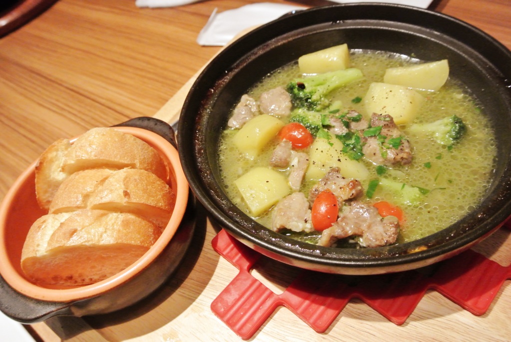 http://dinner.tokyo-review.com/images/DSC_1889_Fotor.jpg