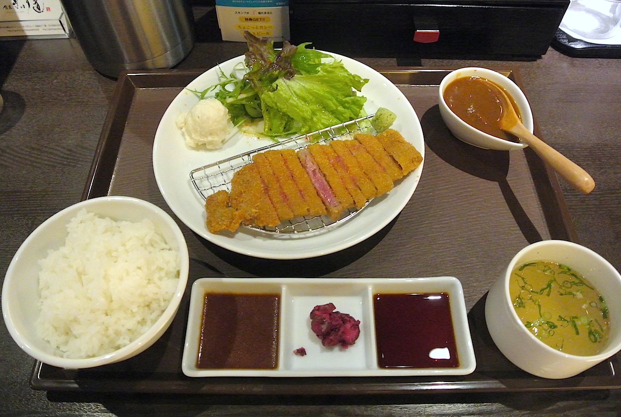 http://dinner.tokyo-review.com/images/DSC_5879.jpg