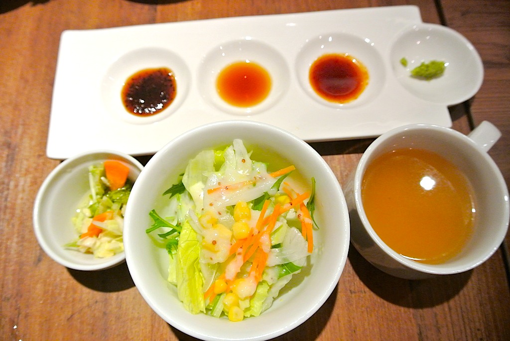 http://dinner.tokyo-review.com/images/DSC_6181.jpg