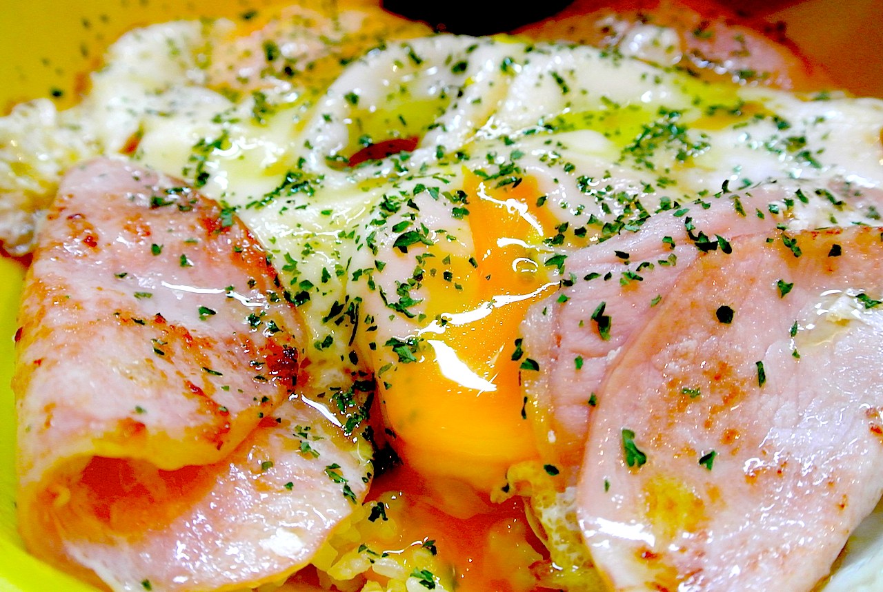 http://dinner.tokyo-review.com/images/DSC_7005.jpg