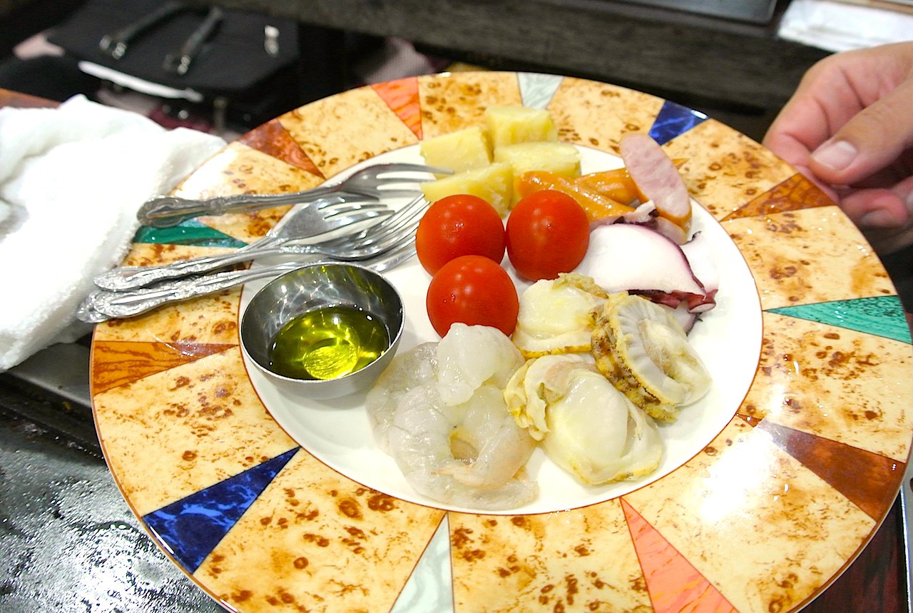 http://dinner.tokyo-review.com/images/DSC_7389.jpg