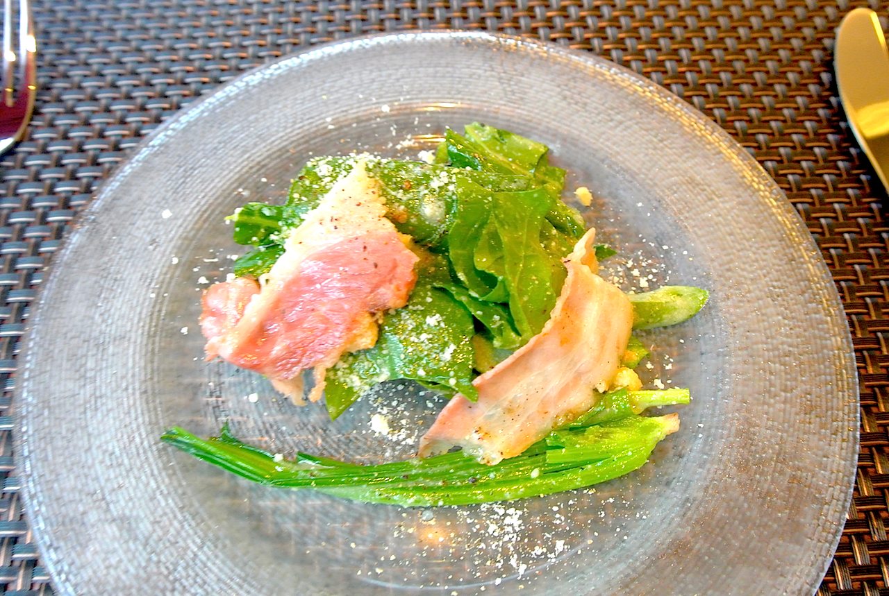 http://dinner.tokyo-review.com/images/DSC_8381.jpg