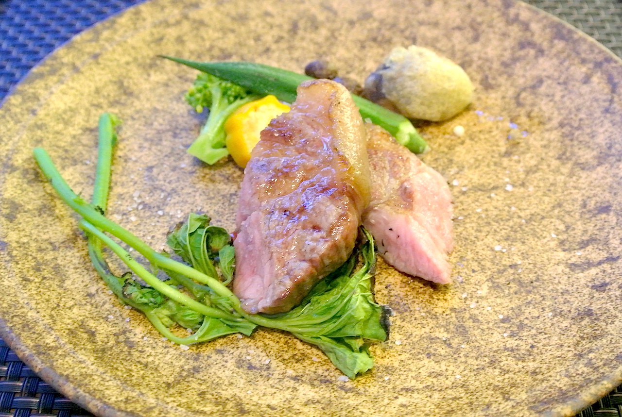 http://dinner.tokyo-review.com/images/DSC_8414.jpg