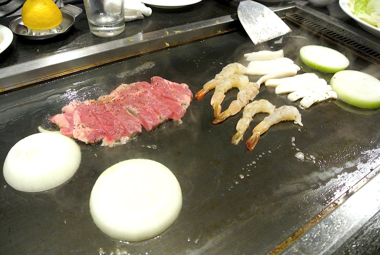 http://dinner.tokyo-review.com/images/DSC_8824.jpg