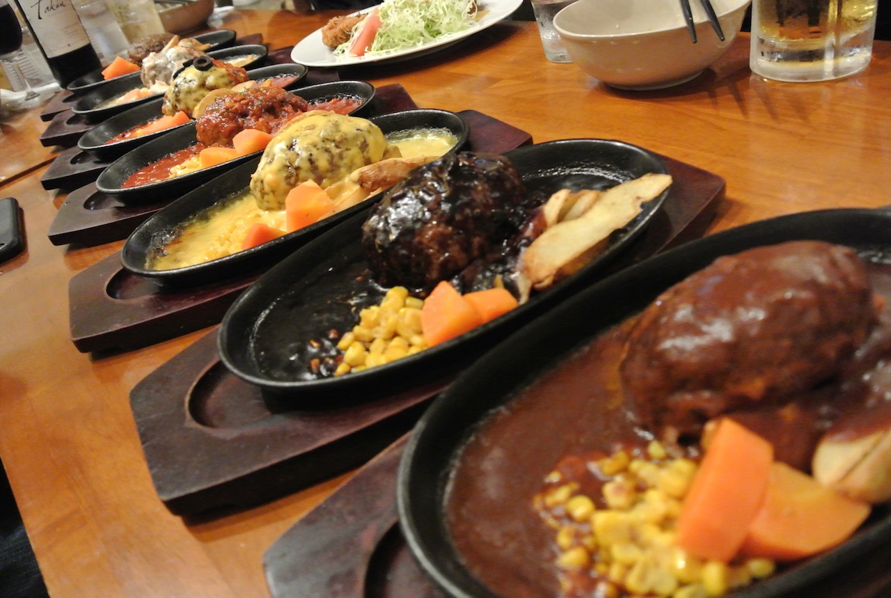 http://dinner.tokyo-review.com/images/DSC_9862.jpg