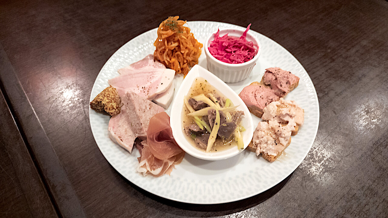http://dinner.tokyo-review.com/images/LRM_20230618_194923.jpg