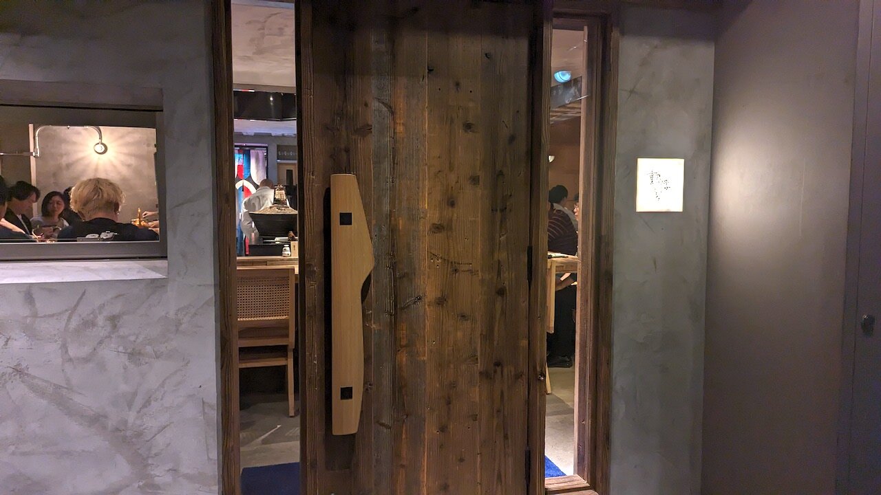 http://dinner.tokyo-review.com/images/PXL_20231012_100207327.MP.jpg