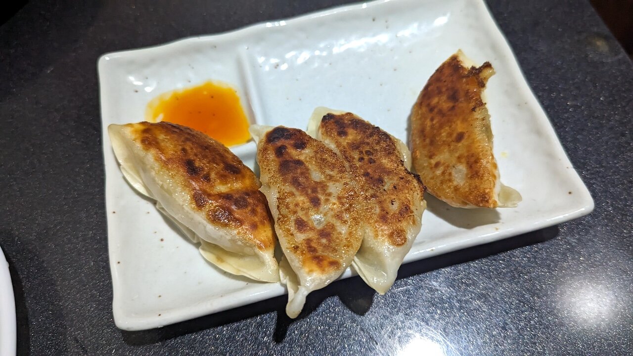 http://dinner.tokyo-review.com/images/PXL_20231128_110222245.MP.jpg