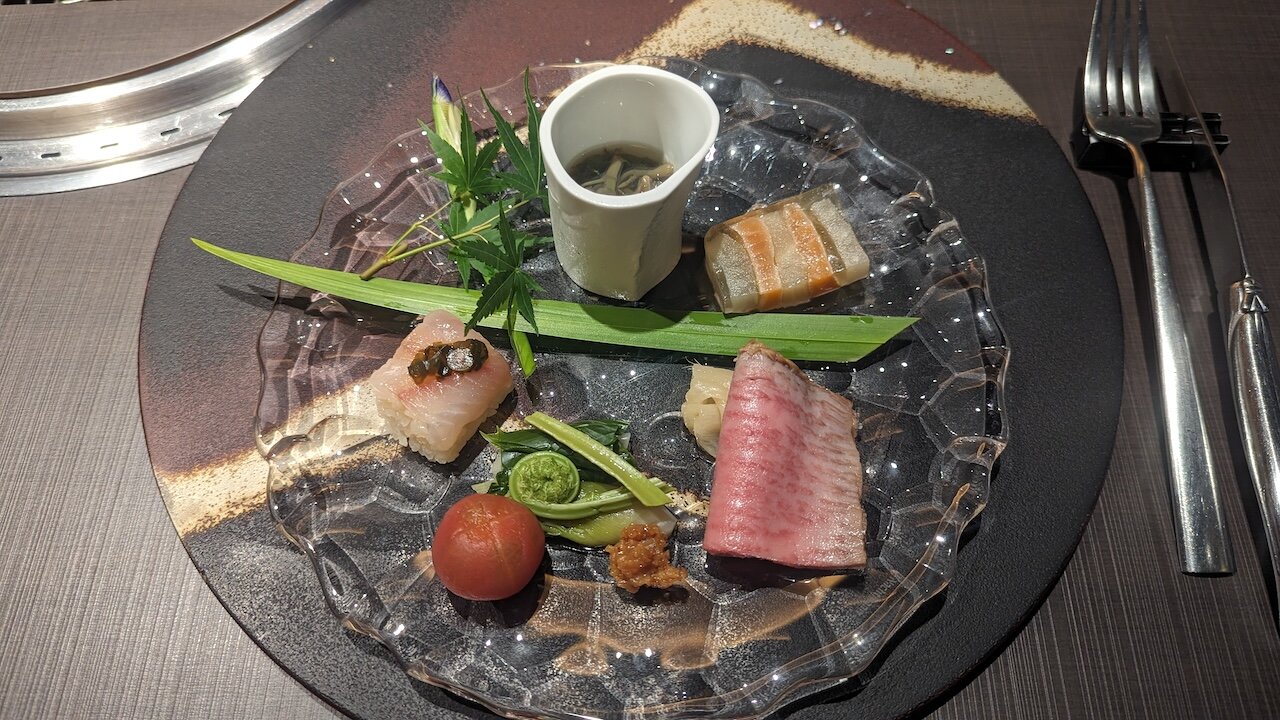 http://dinner.tokyo-review.com/images/PXL_20240521_101144116.MP.jpg