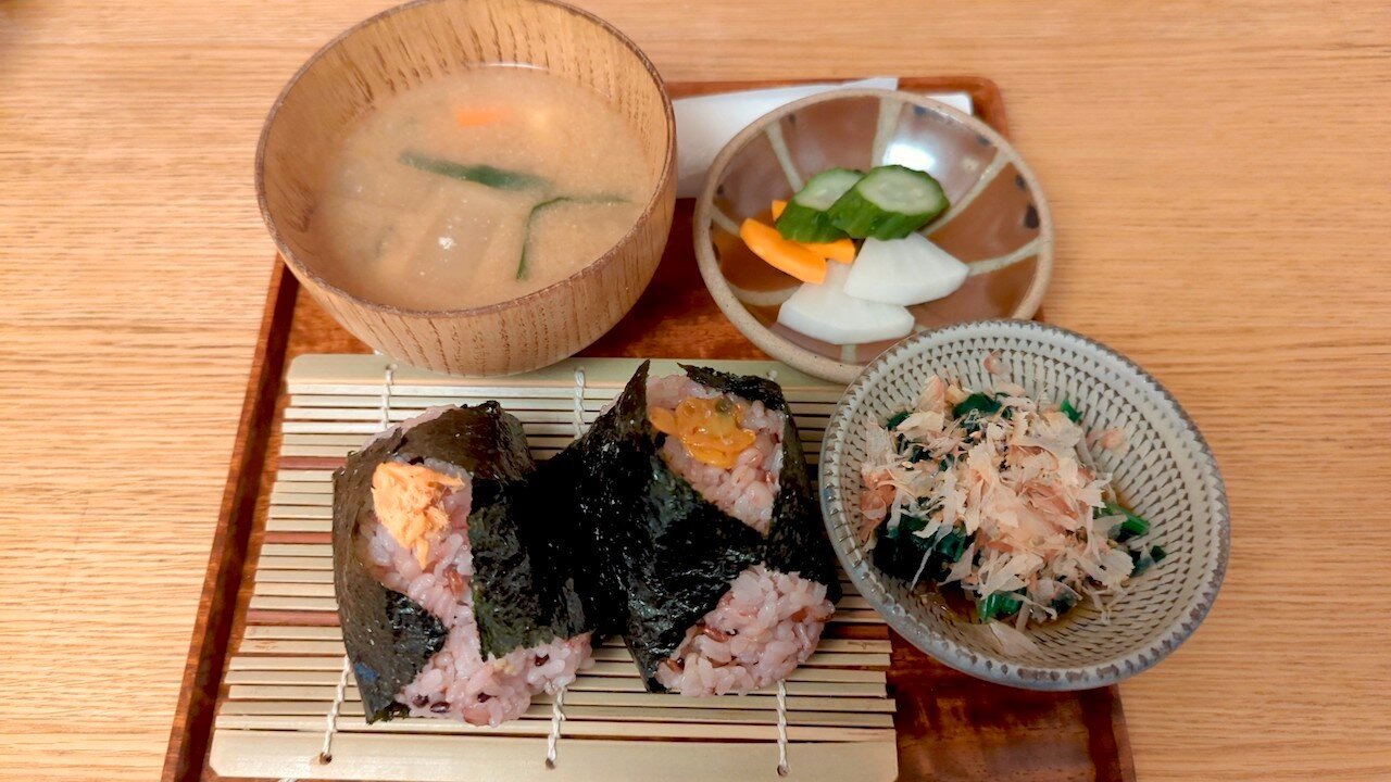 http://dinner.tokyo-review.com/images/cameringo_20221020_193037.jpg