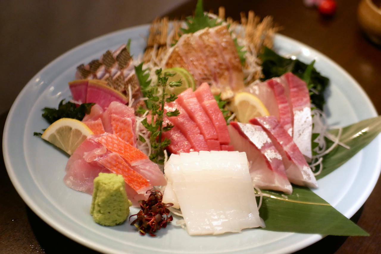 http://dinner.tokyo-review.com/images/fed57d4ce5f5835821e92dbcb94ecd27524d6ea1.jpg