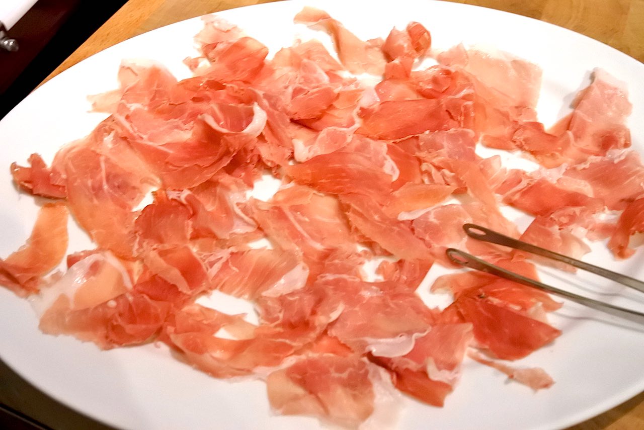 http://dinner.tokyo-review.com/images2/DSC_1401.jpg