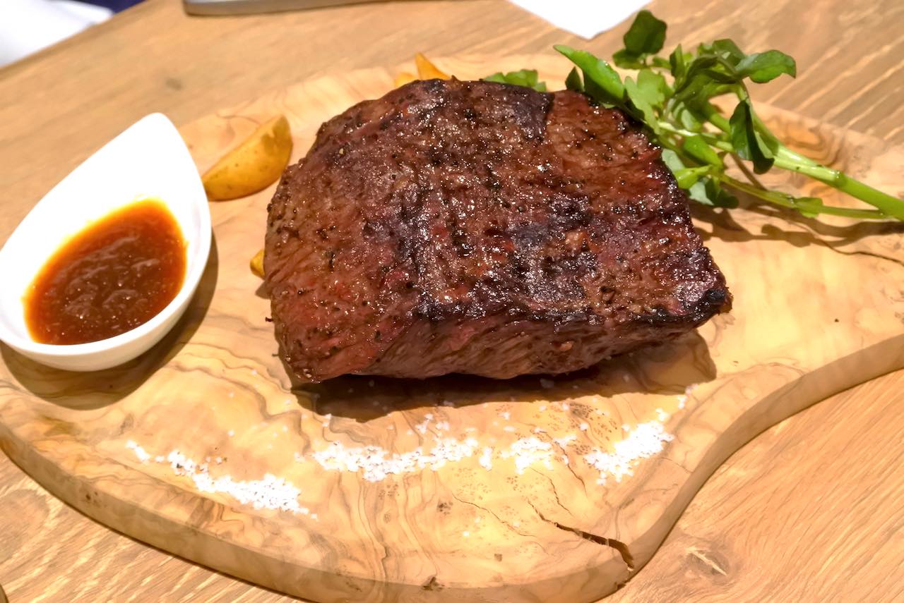 http://dinner.tokyo-review.com/images2/DSC_7953.jpg