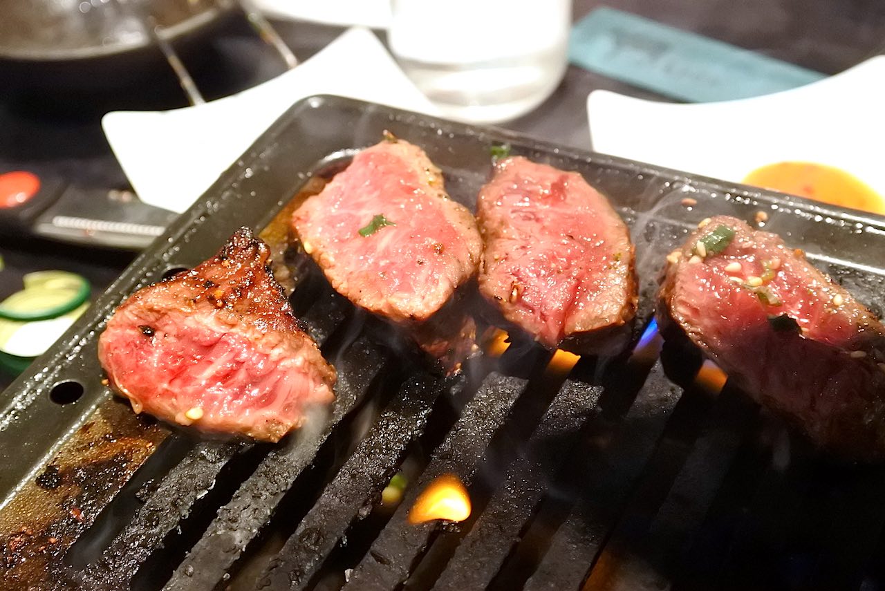 http://dinner.tokyo-review.com/images2/DSC_9228.jpg