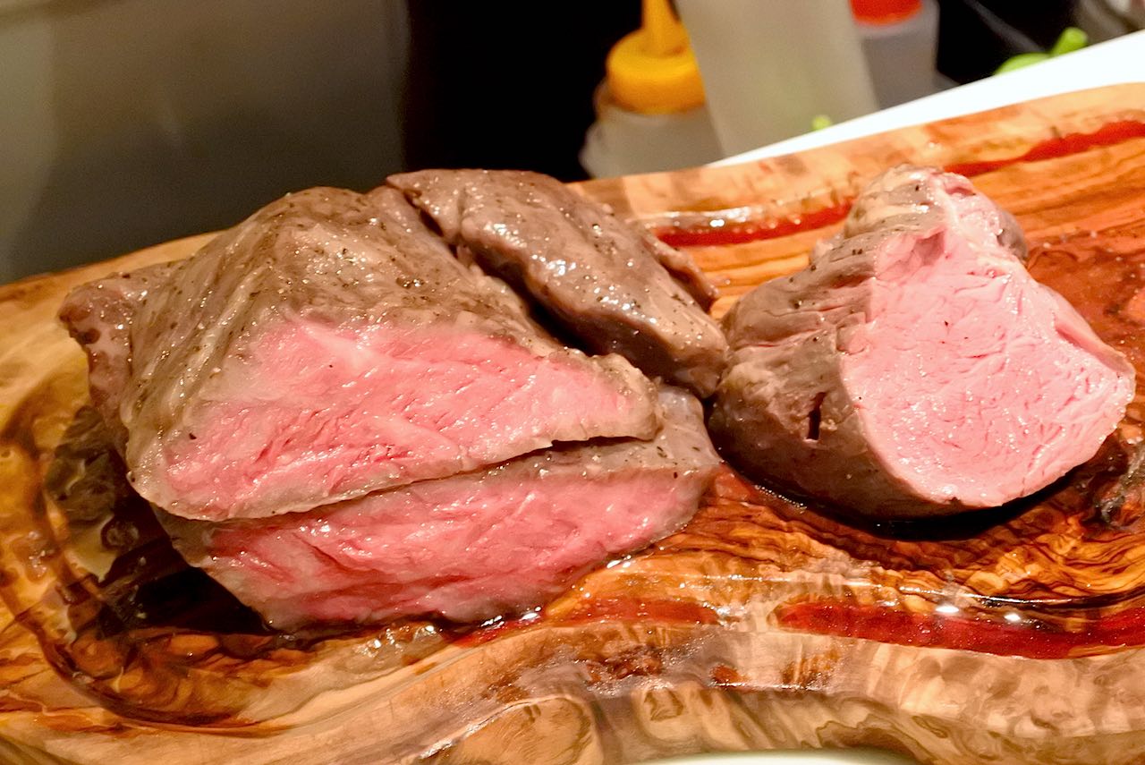 http://dinner.tokyo-review.com/images2/DSC_9836.jpg