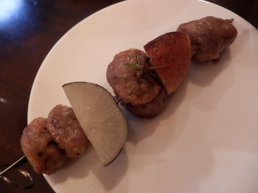 サルシッチャの串焼き