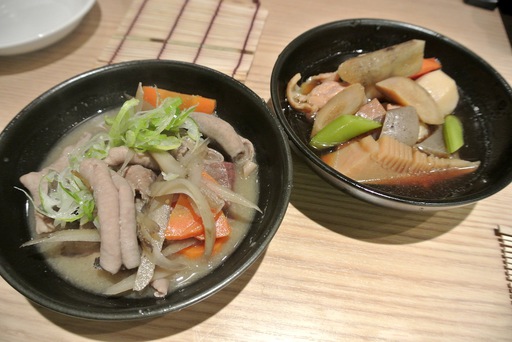モツ煮込みと筑前煮