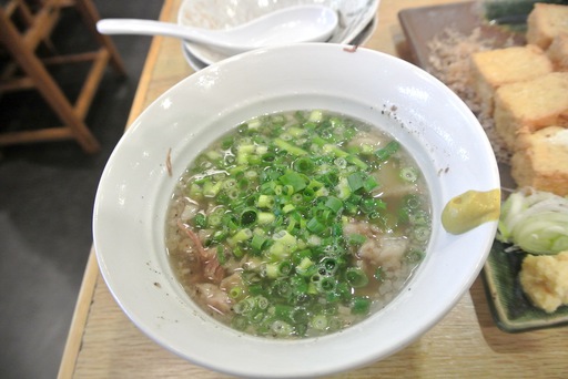 牛すじ煮込み