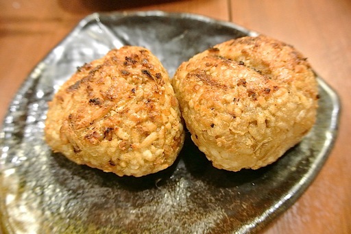 鶏ゴボウ焼きおにぎり