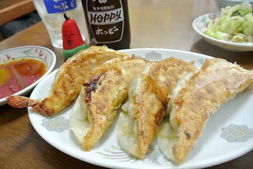 紫蘇餃子、納豆餃子、イカ餃子、海老餃子