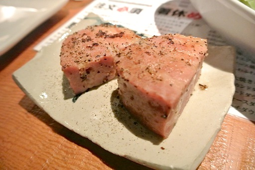 ブ厚切りベーコン黒胡椒焼き
